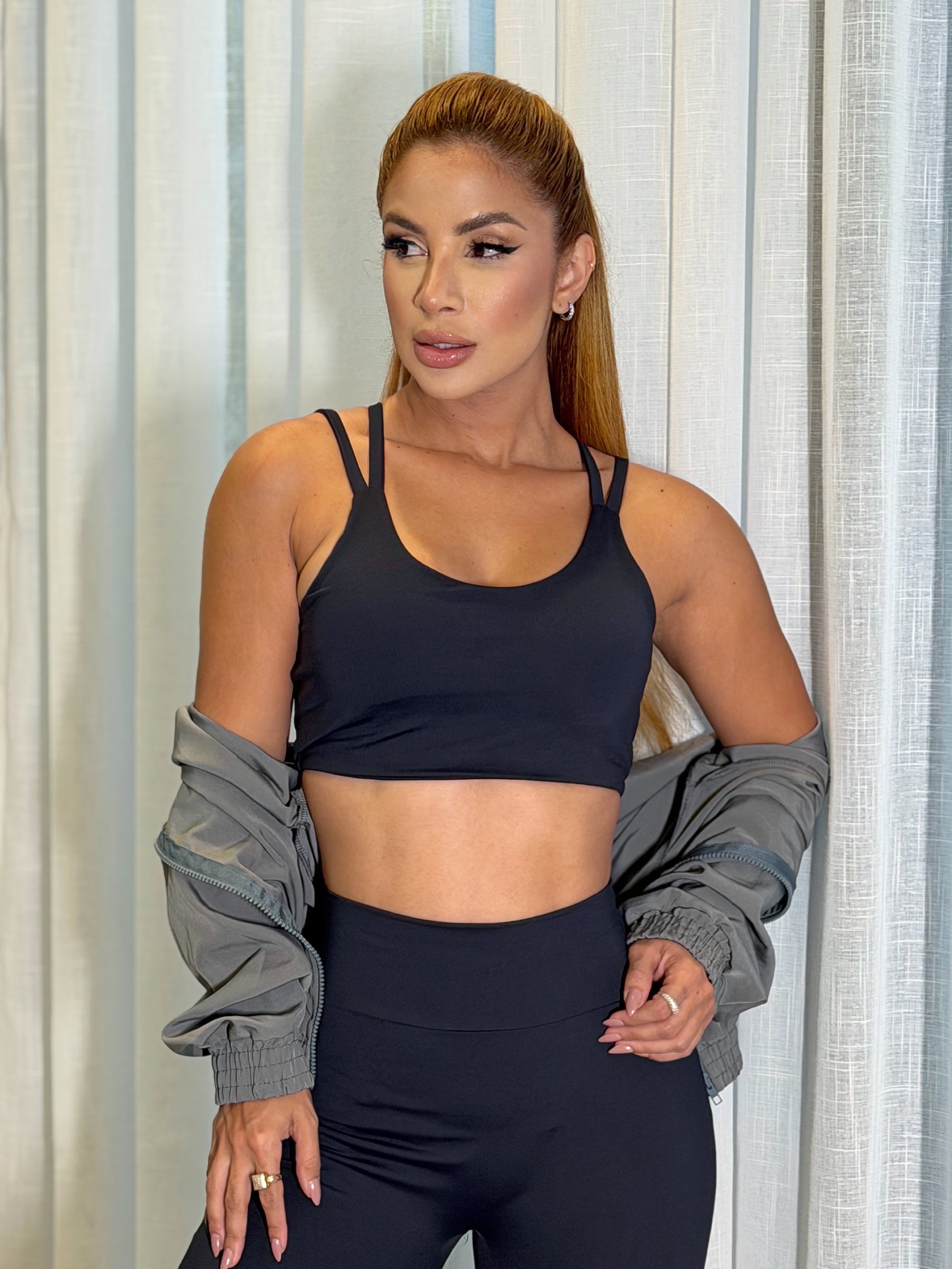 Conjunto Lili Flare preto